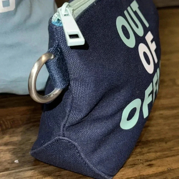 💥Life is Good Bundle of 2 Bags/Backpack - Picture 14 of 16